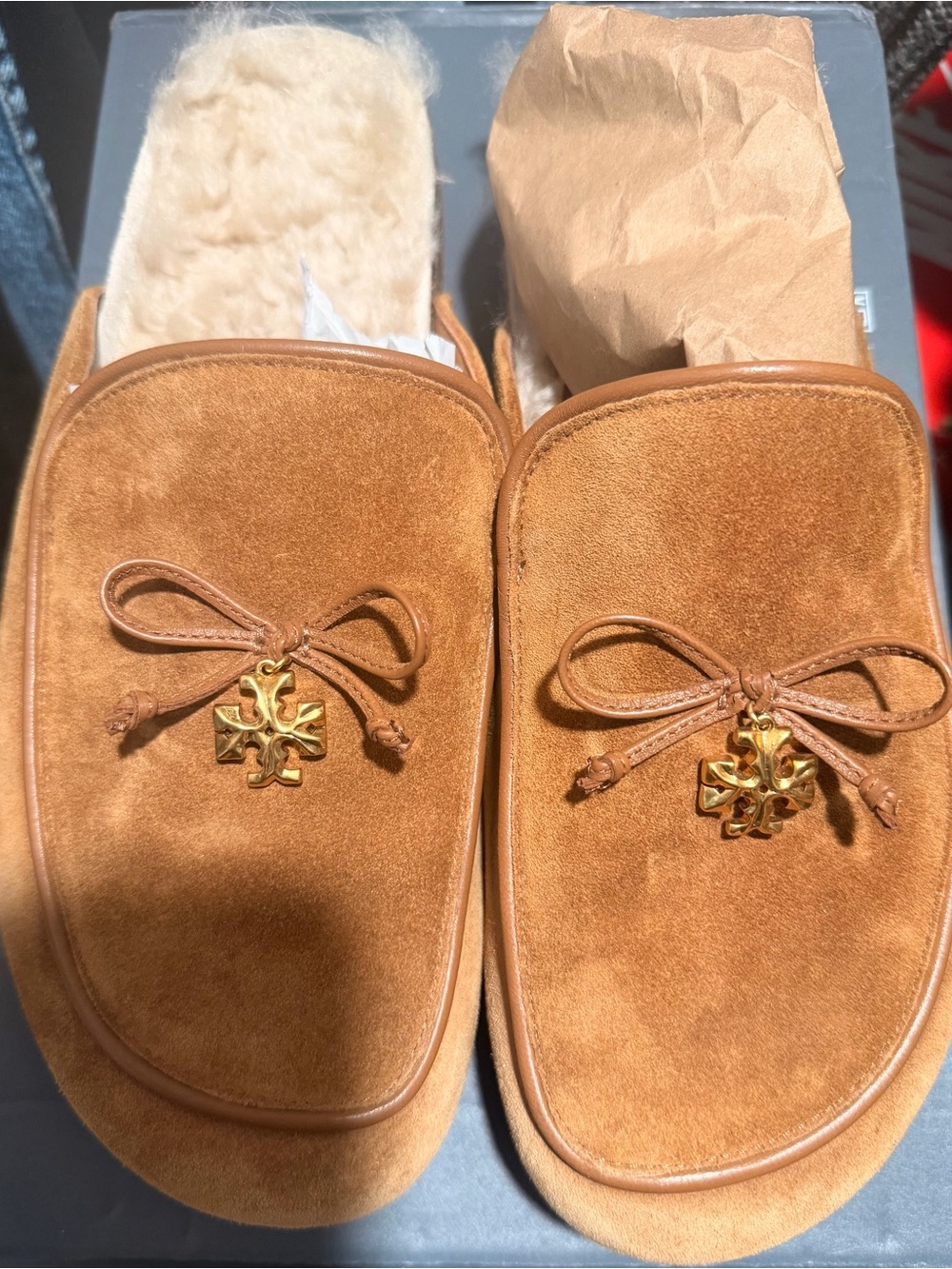 Tory Burch - leather slippers